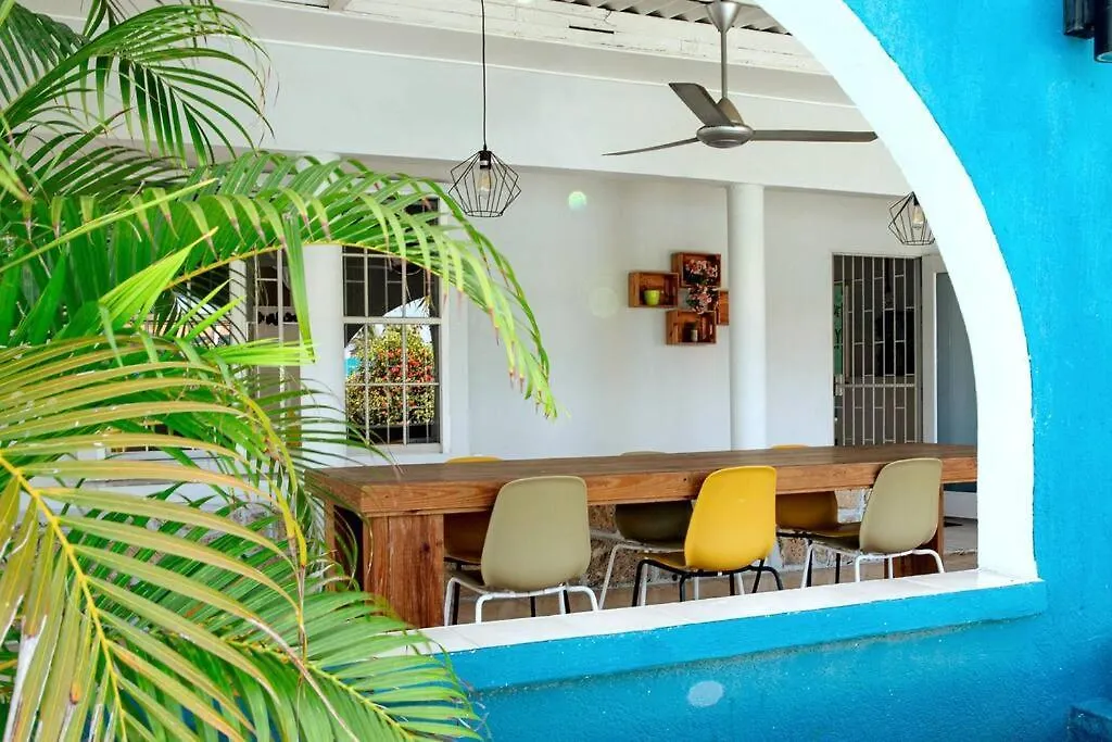 펜션 Indigo House - Centrally Located With Private Pool 빌렘스타트 퀴라소